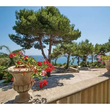Villa Charming Scarnera *