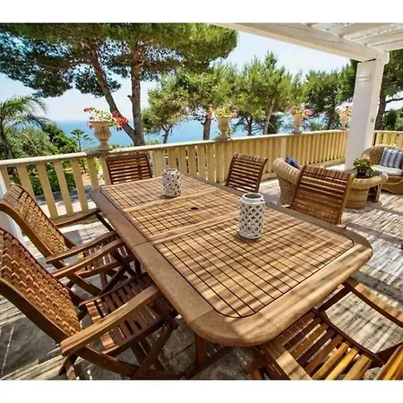 Villa Charming Scarnera *